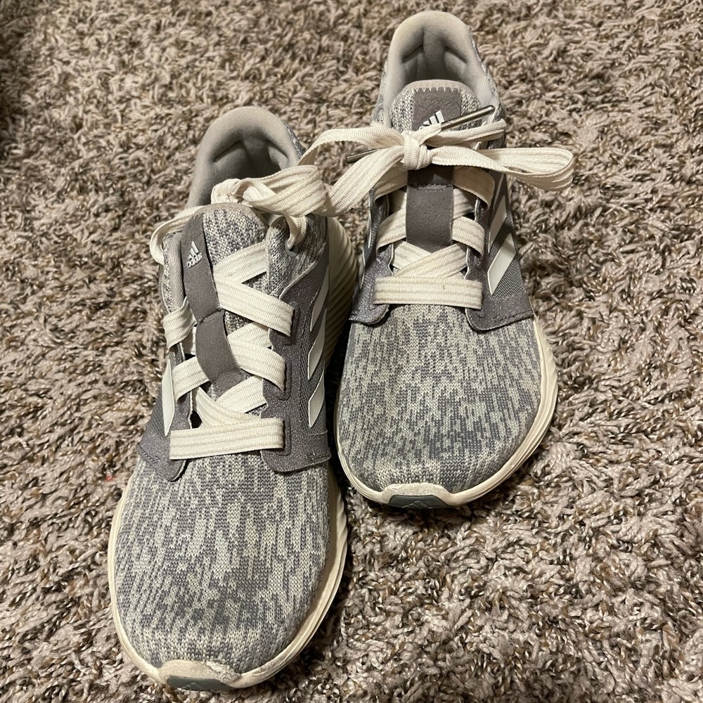 Adidas Tennis Shoes